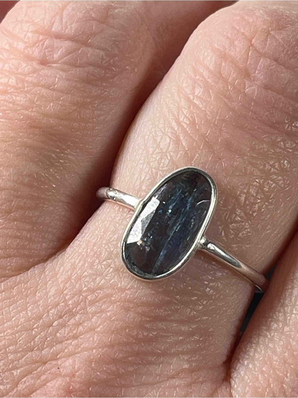 Solid Sterling Silver 925 Blue Kyanite Gemstone Flat Stacker Ring Size 8.25 - Picture 7 of 7